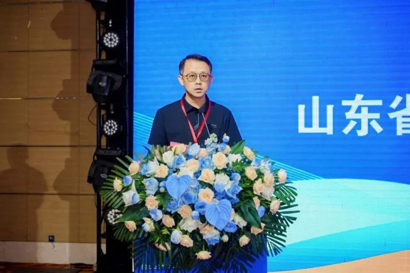 Zaměření na globální rozvoj: Shandong Steel Structure Industry Association úspěšně pořádá konferenci výměny zkušeností o průmyslové internacionalizaci