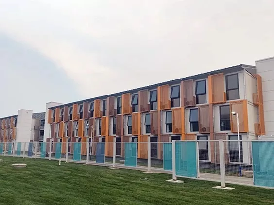 Prefabrikovaný mobilní modulární montovaný kontejnerový dům