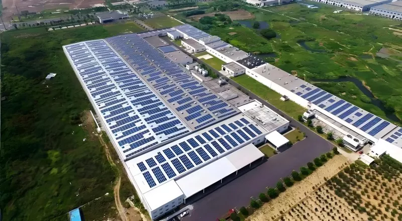 Ocelová konstrukce integrovaného skladu PV