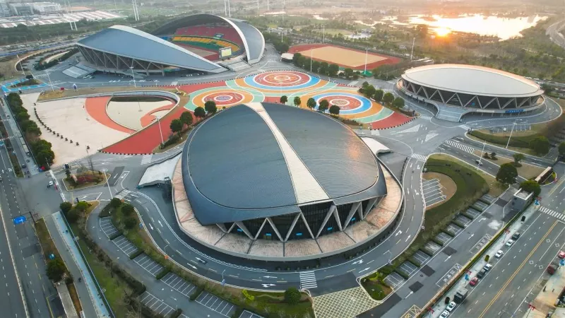 Populární ocelová konstrukce mezinárodního stadionu